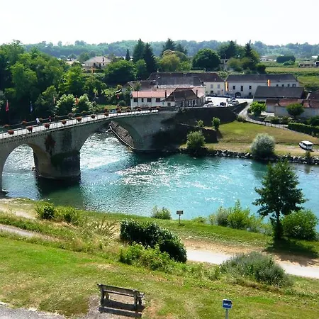 Maison Broustiquet Bed & Breakfast